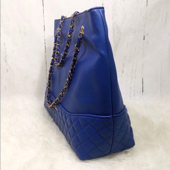 ❤️SOLD❤️ New BEBE LOGO blue QUILTED TOTE bag purse - Picture 3 of 7